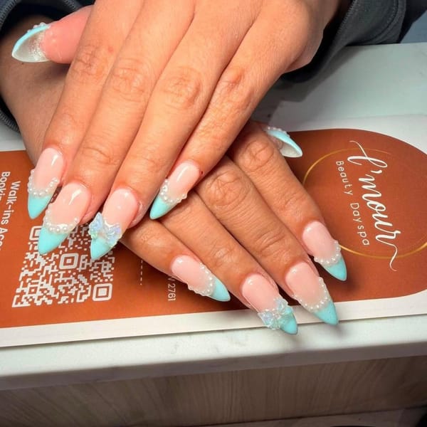 Aqua French tips